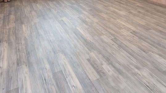 Laminate Flooring - Carmel Flooring Company