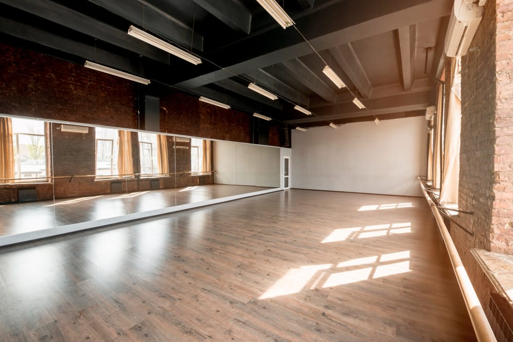 Diagonal flooring